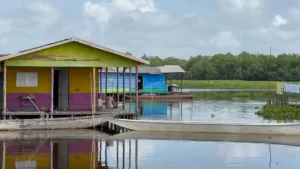 O que é turismo de base comunitária e como você pode ter essa experiência