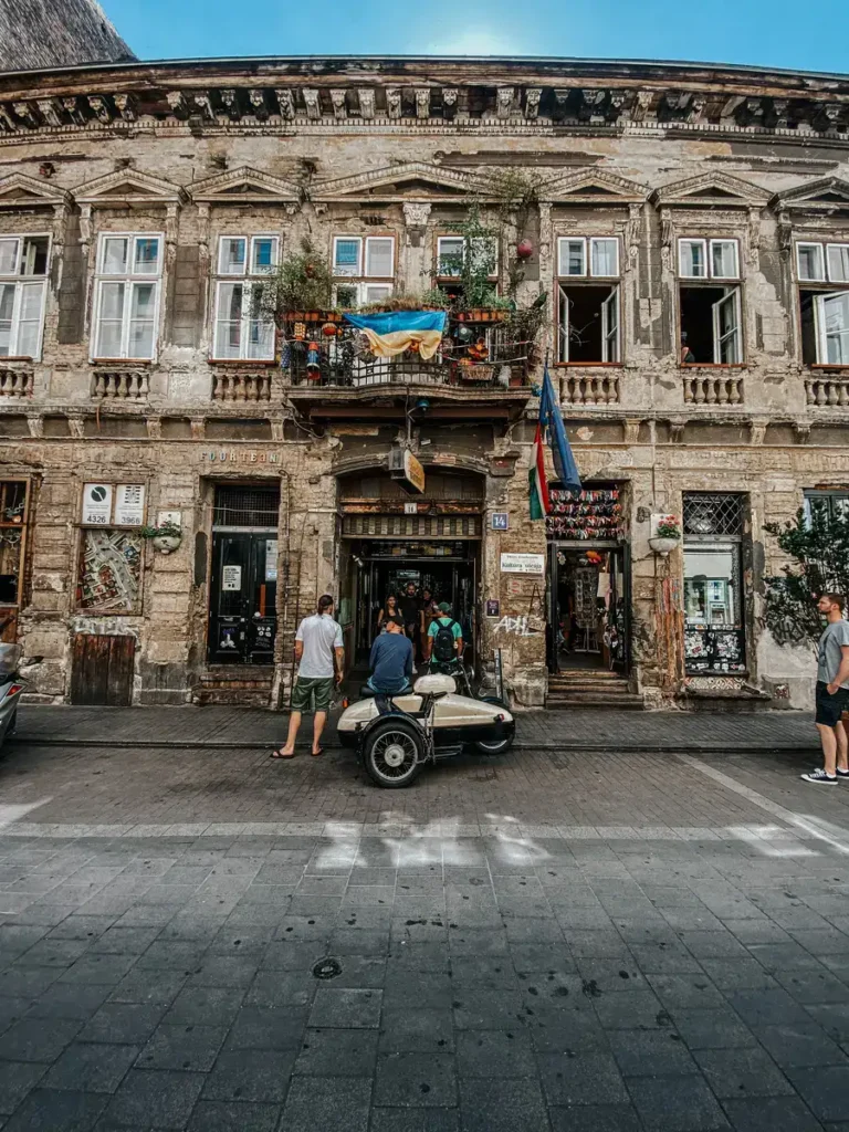 Pub ruina Szimpla, Budapeste